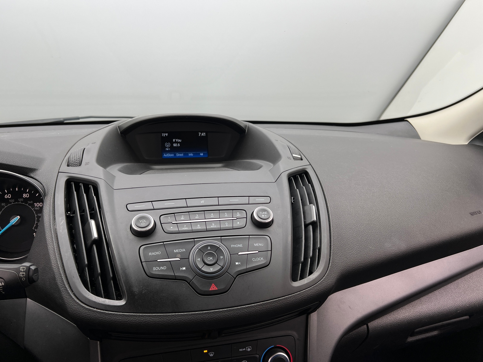Thumbnail: 2019 Ford Escape - 4