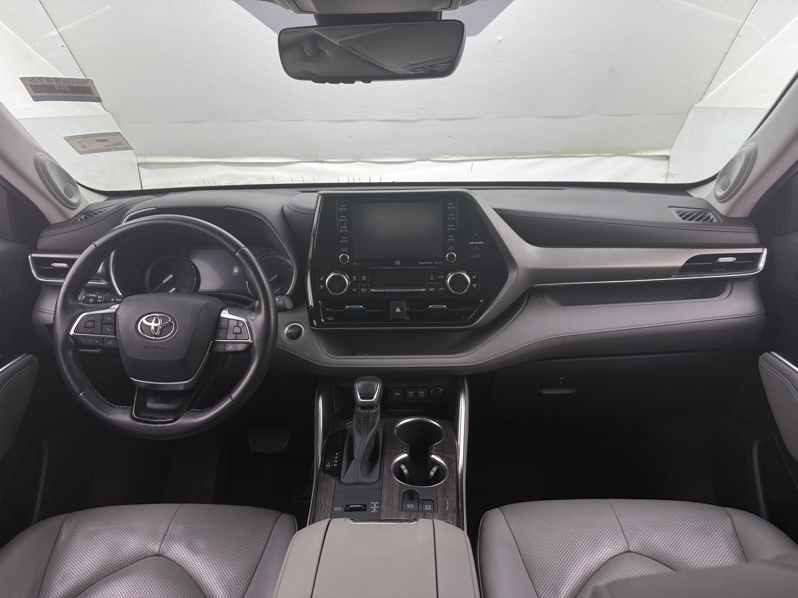 Thumbnail: 2020 Toyota Highlander - 2