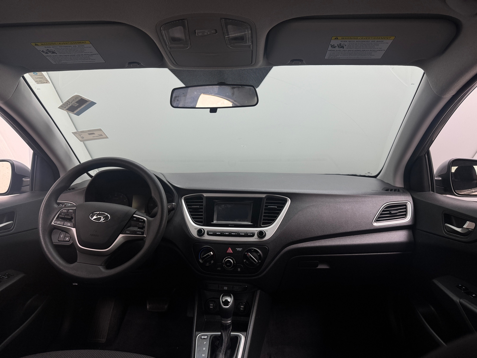 Thumbnail: 2022 Hyundai Accent - 3