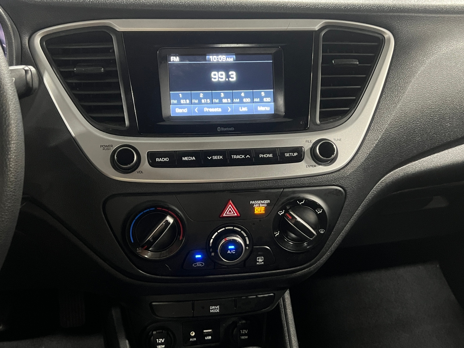 Thumbnail: 2022 Hyundai Accent - 4