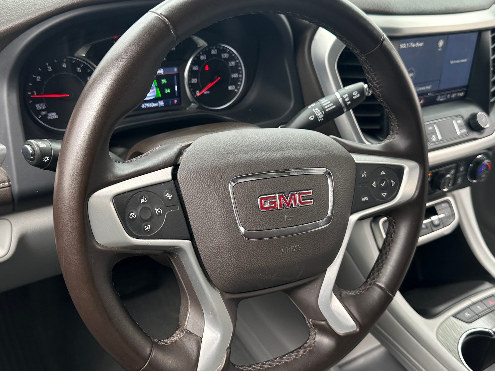 Thumbnail: 2023 GMC Acadia - 4