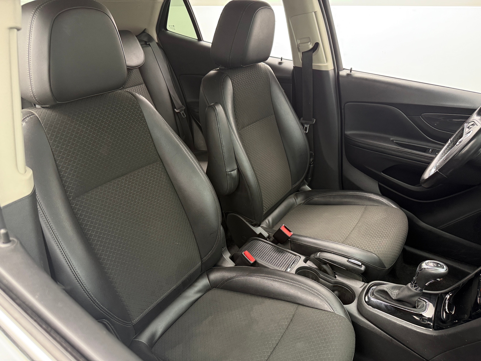 Thumbnail: 2019 Buick Encore - 2