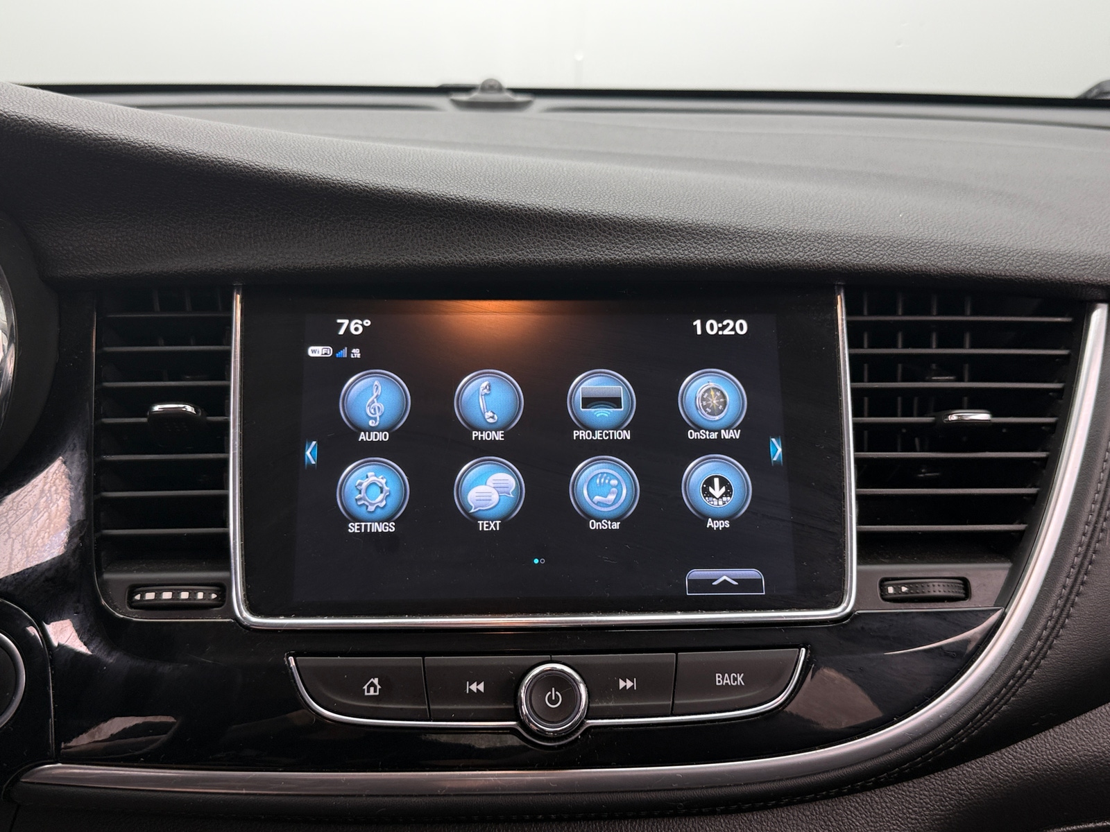 Thumbnail: 2019 Buick Encore - 4