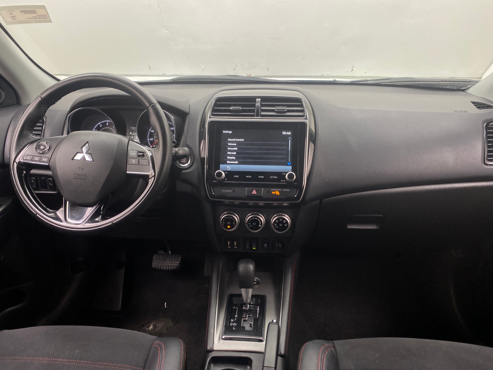 Thumbnail: 2023 Mitsubishi Outlander Sport - 2