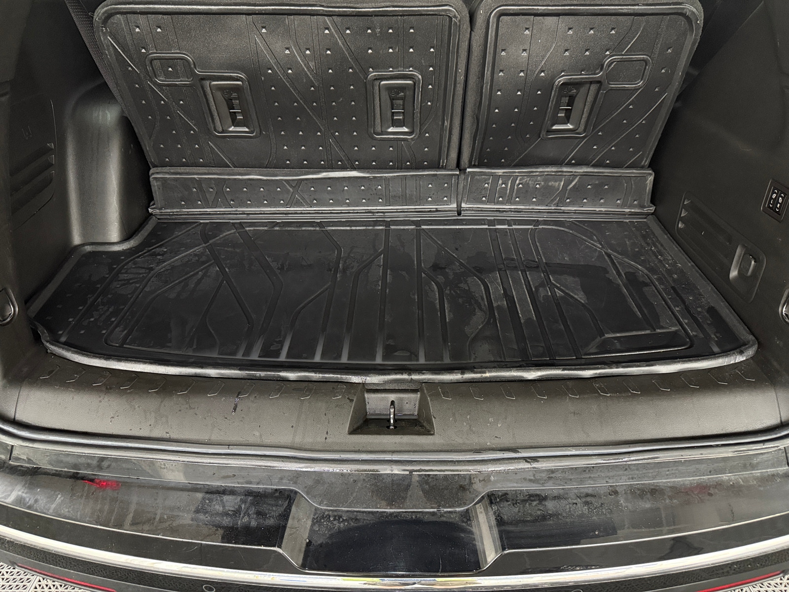 Thumbnail: 2022 Chevrolet Traverse - 7