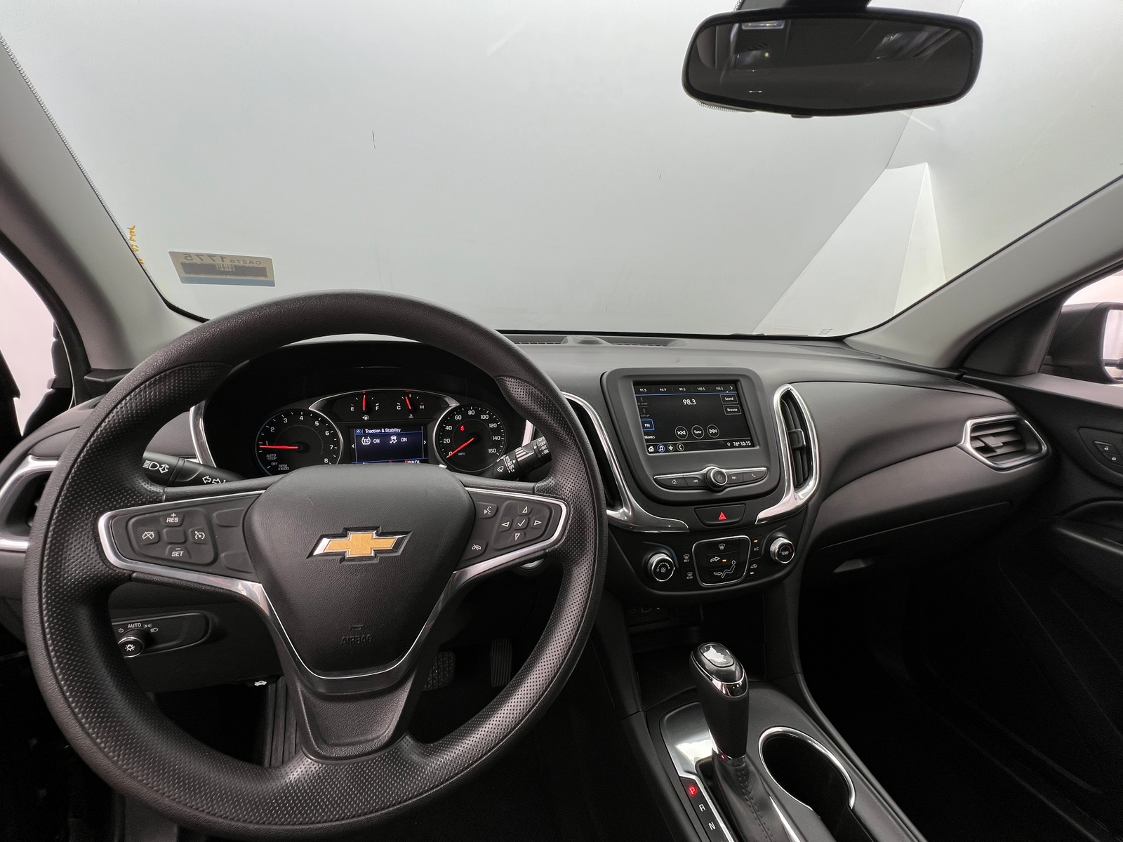 Thumbnail: 2019 Chevrolet Equinox - 3