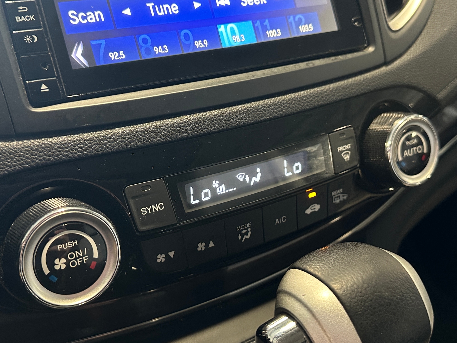 Thumbnail: 2016 Honda CR-V - 3