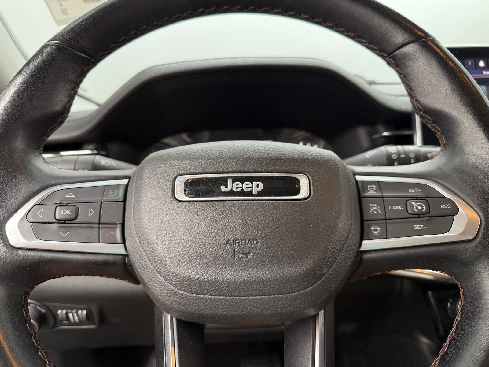 Thumbnail: 2022 Jeep Compass - 4