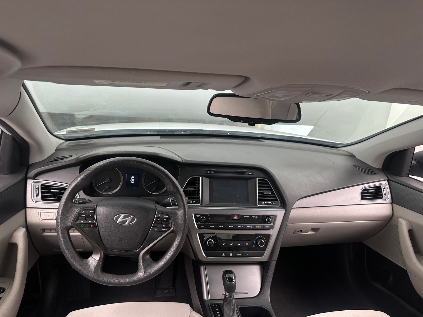 Thumbnail: 2016 Hyundai Sonata - 3