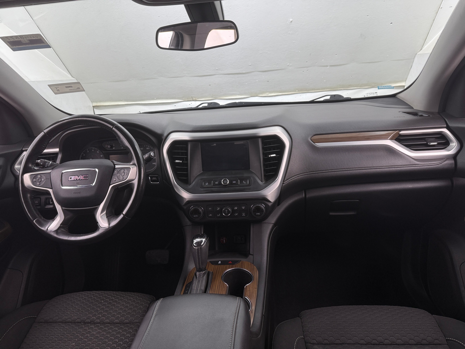 Thumbnail: 2019 GMC Acadia - 3