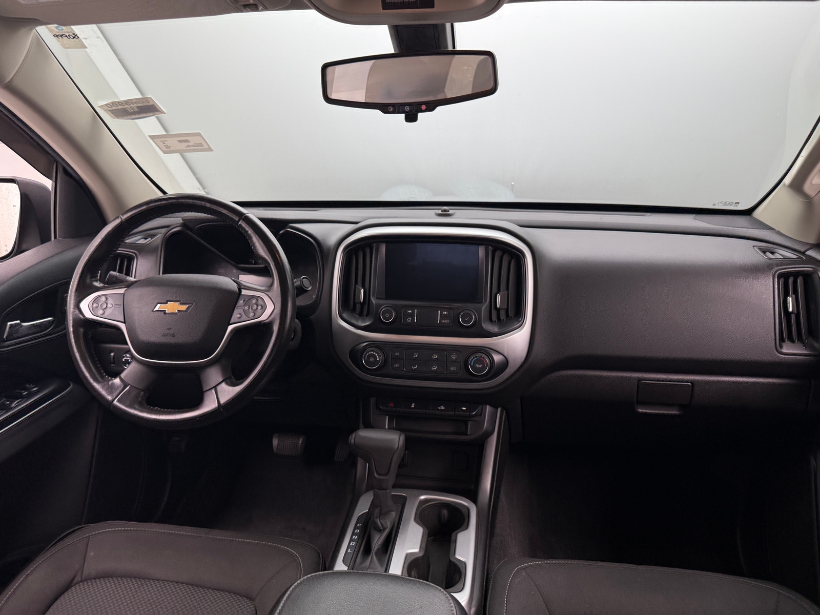 Thumbnail: 2019 Chevrolet Colorado - 3
