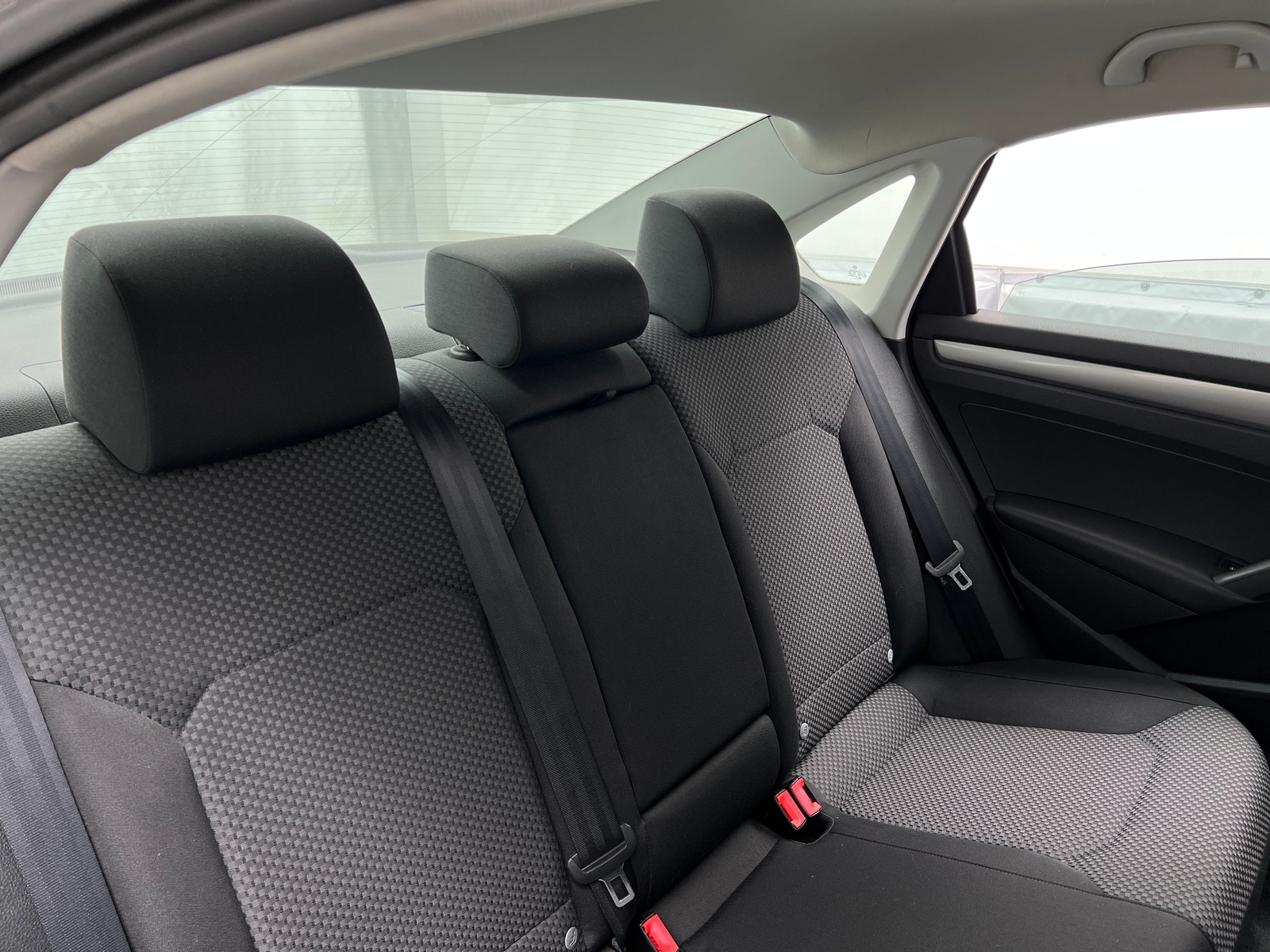 Thumbnail: 2014 Volkswagen Passat - 6