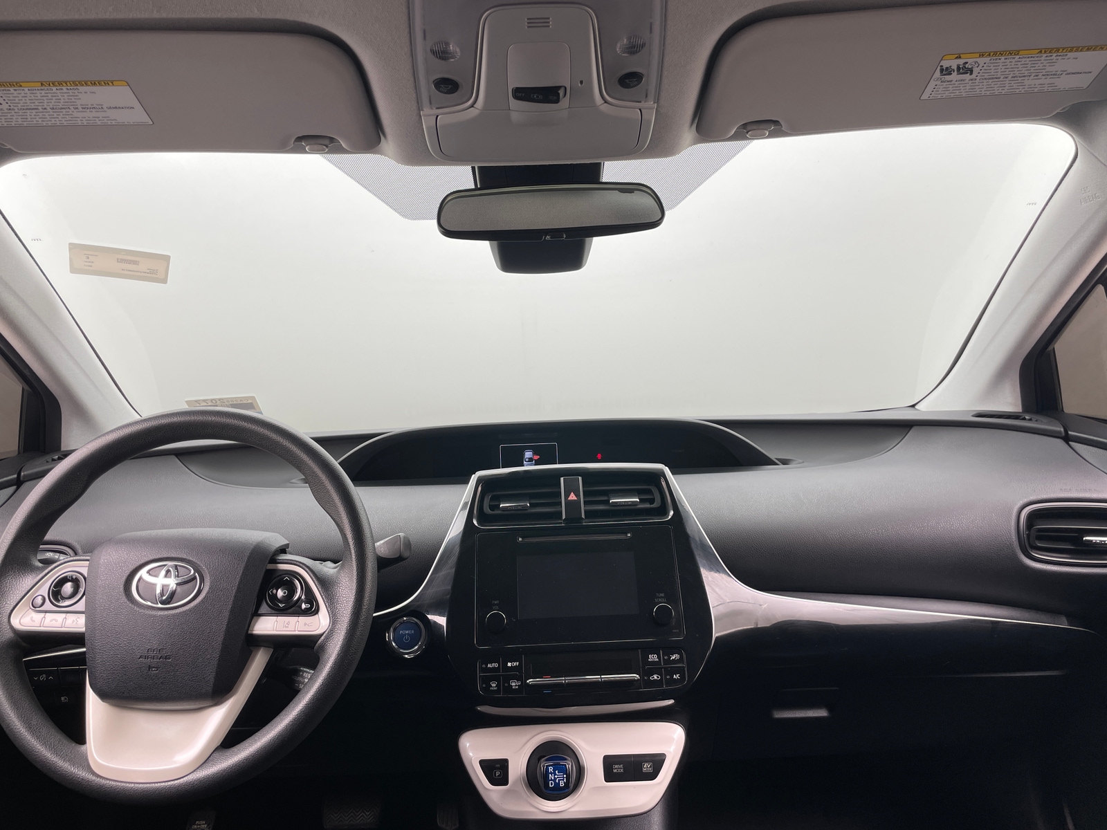 Thumbnail: 2017 Toyota Prius - 3