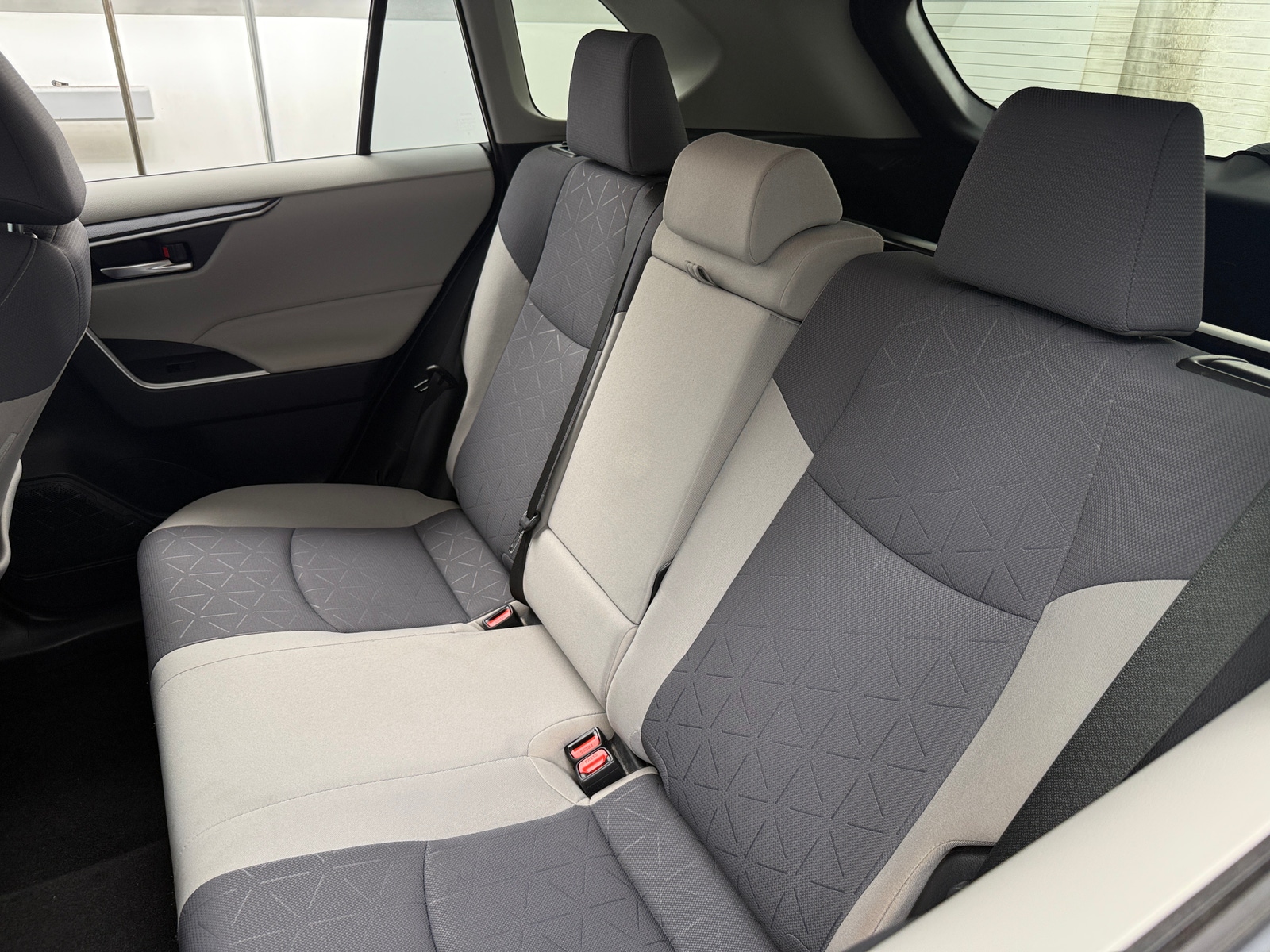 Thumbnail: 2019 Toyota RAV4 - 6