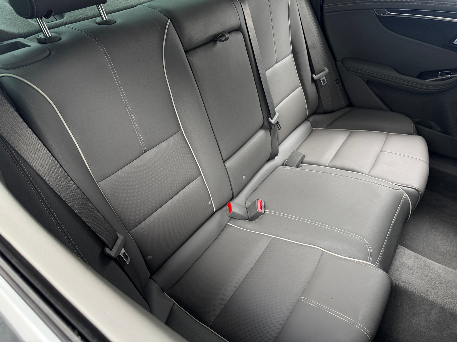 Thumbnail: 2015 Chevrolet Impala - 5