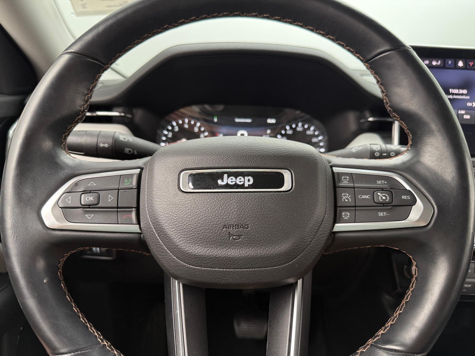 Thumbnail: 2022 Jeep Compass - 4