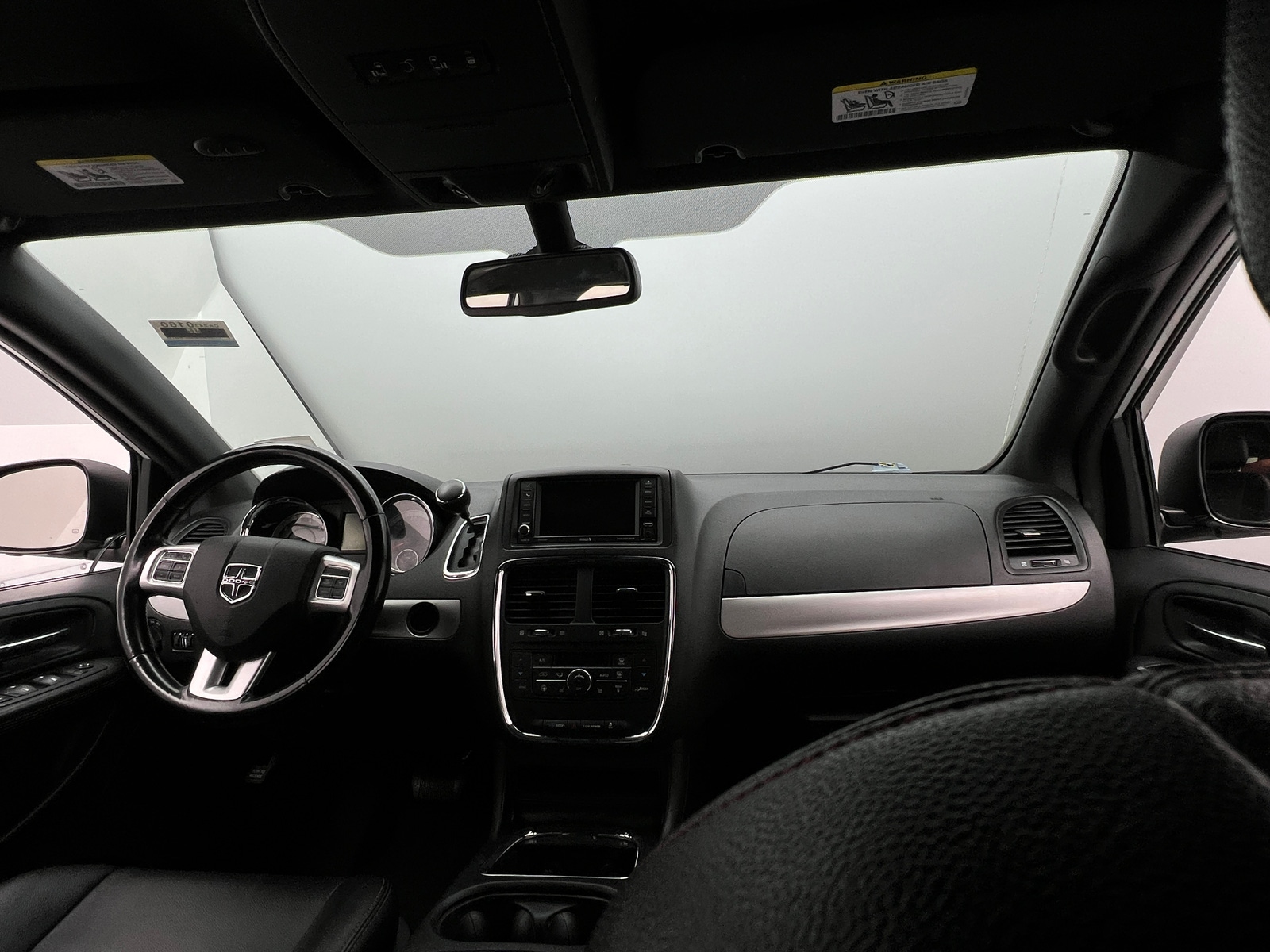 Thumbnail: 2019 Dodge Grand Caravan - 2