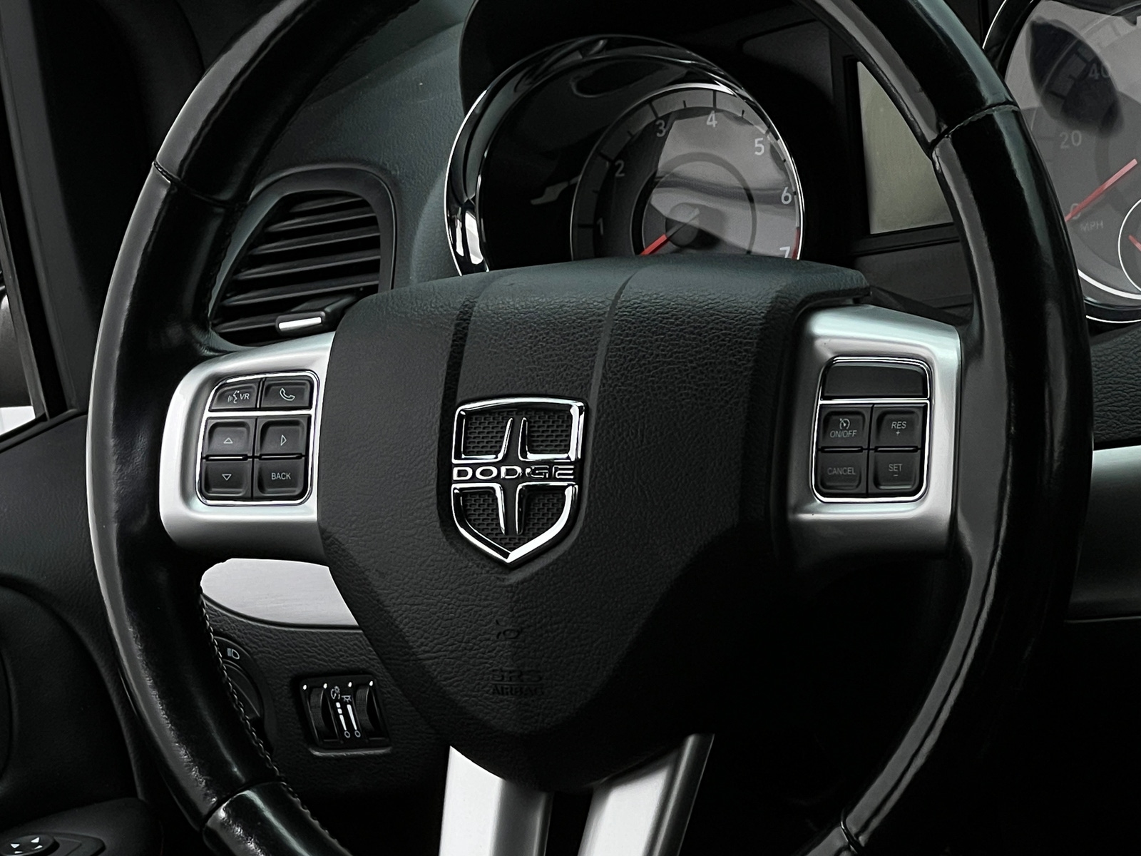 Thumbnail: 2019 Dodge Grand Caravan - 4