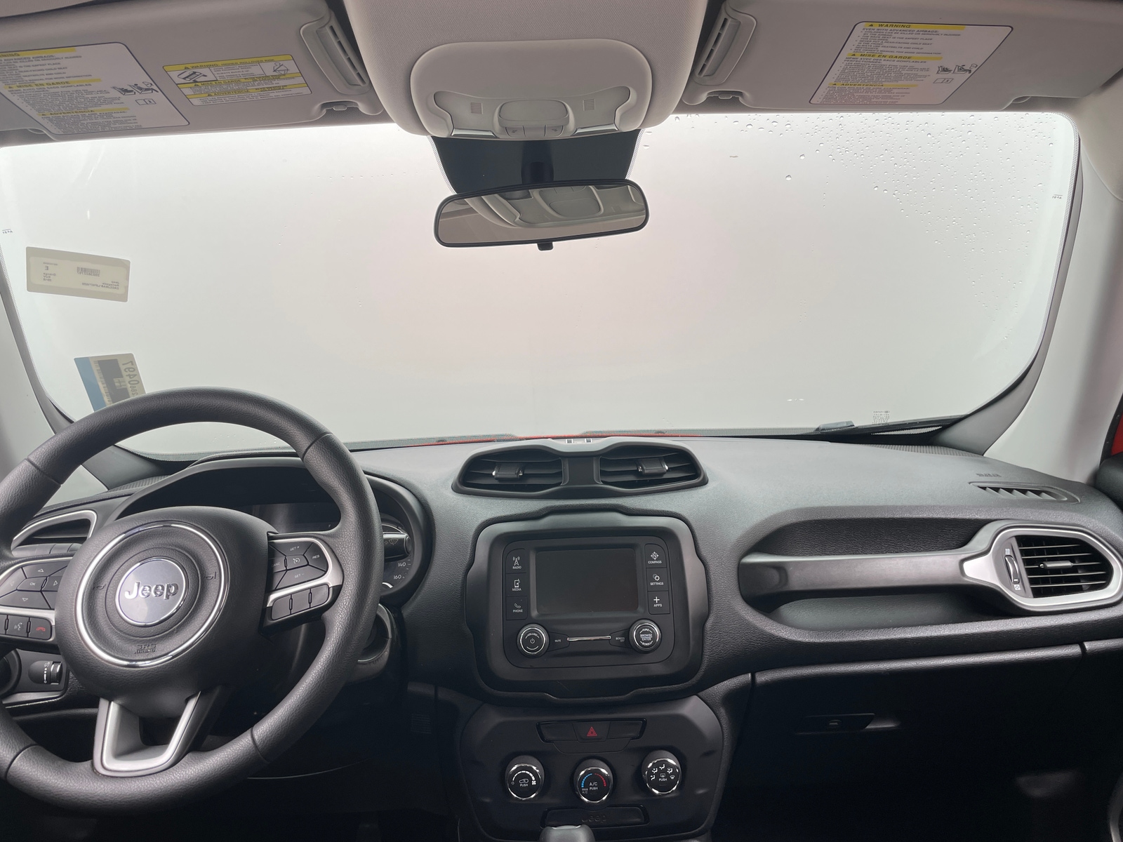 Thumbnail: 2018 Jeep Renegade - 3