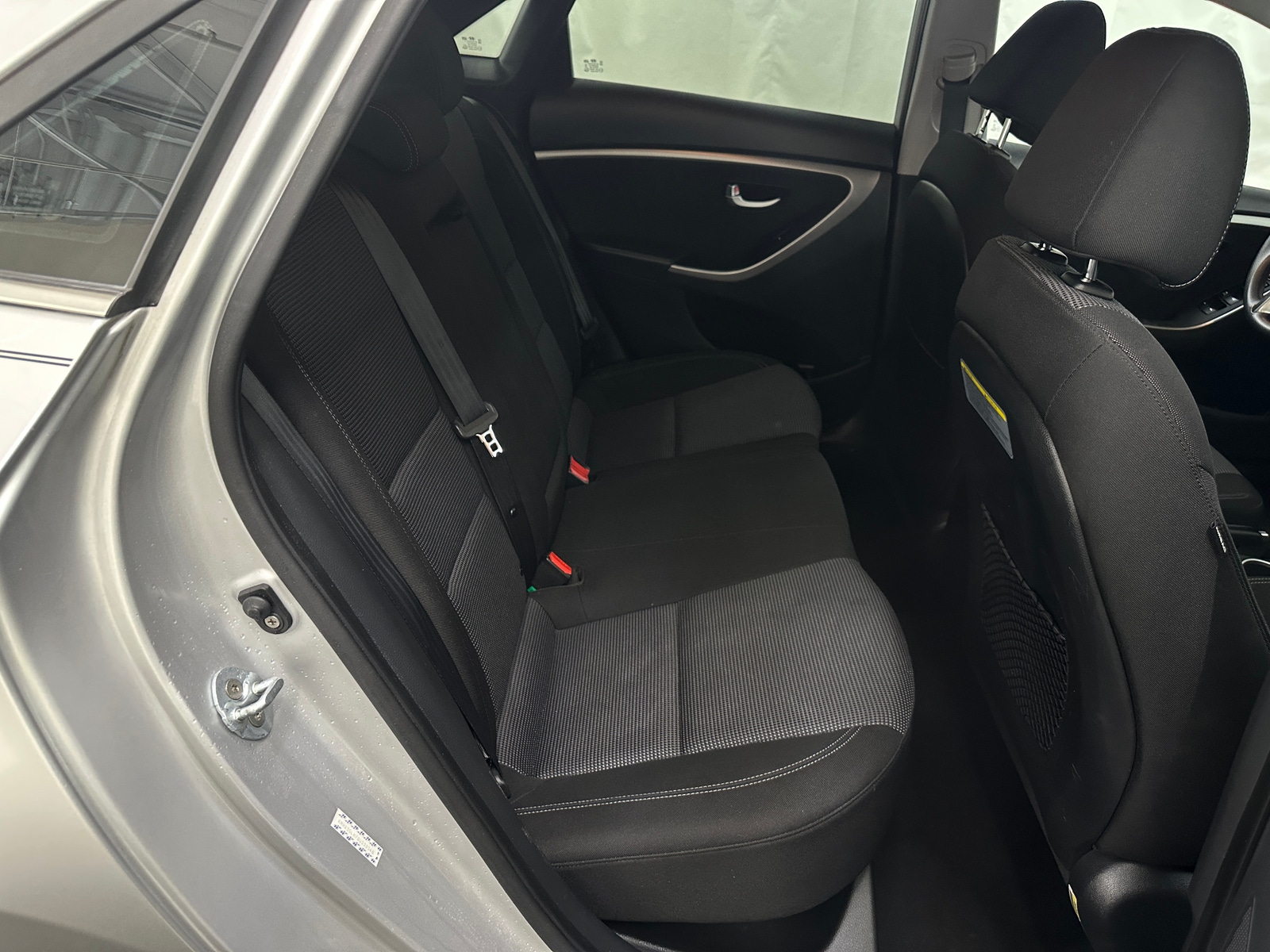 Thumbnail: 2016 Hyundai Elantra - 6