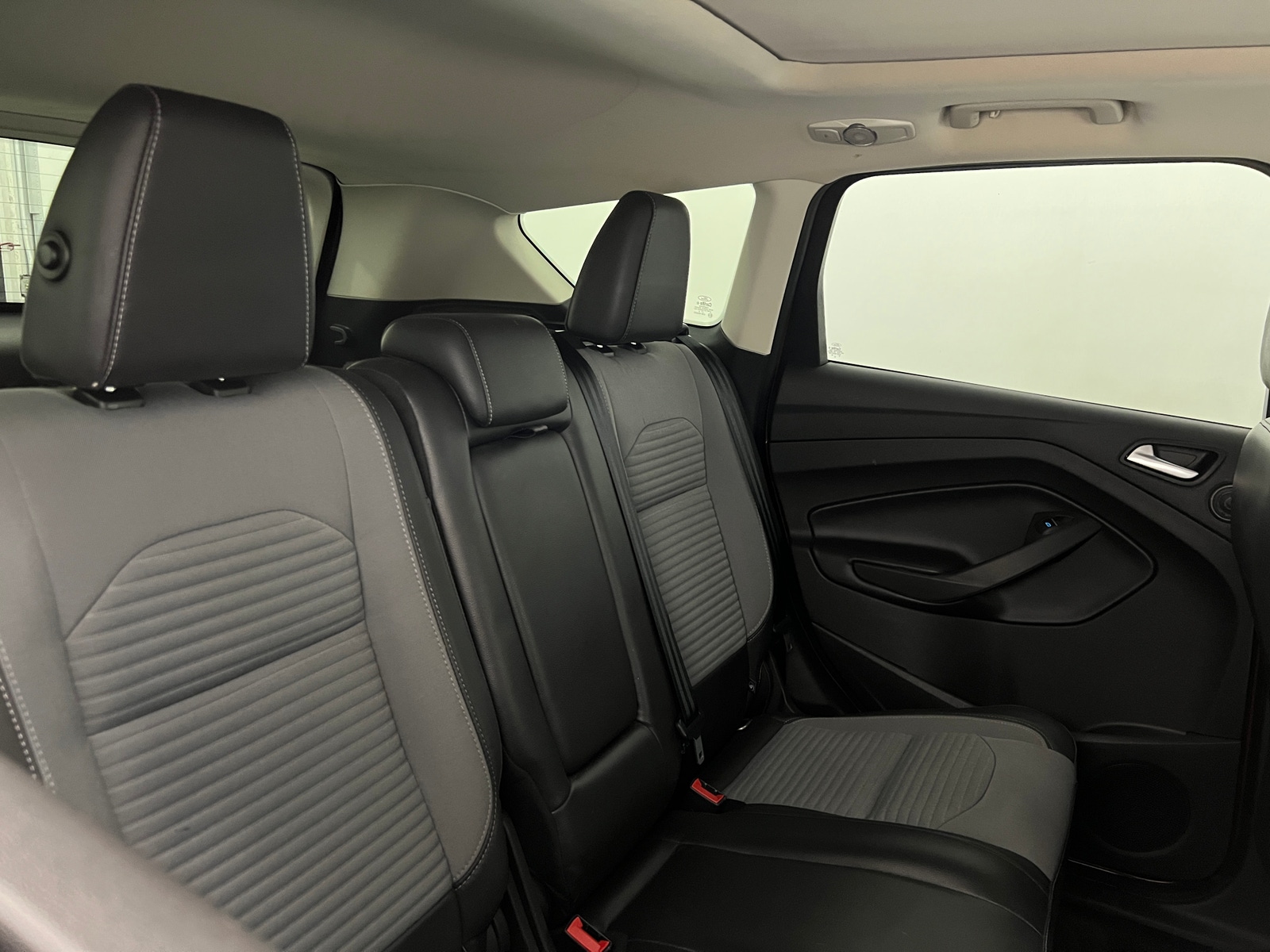 Thumbnail: 2017 Ford Escape - 5