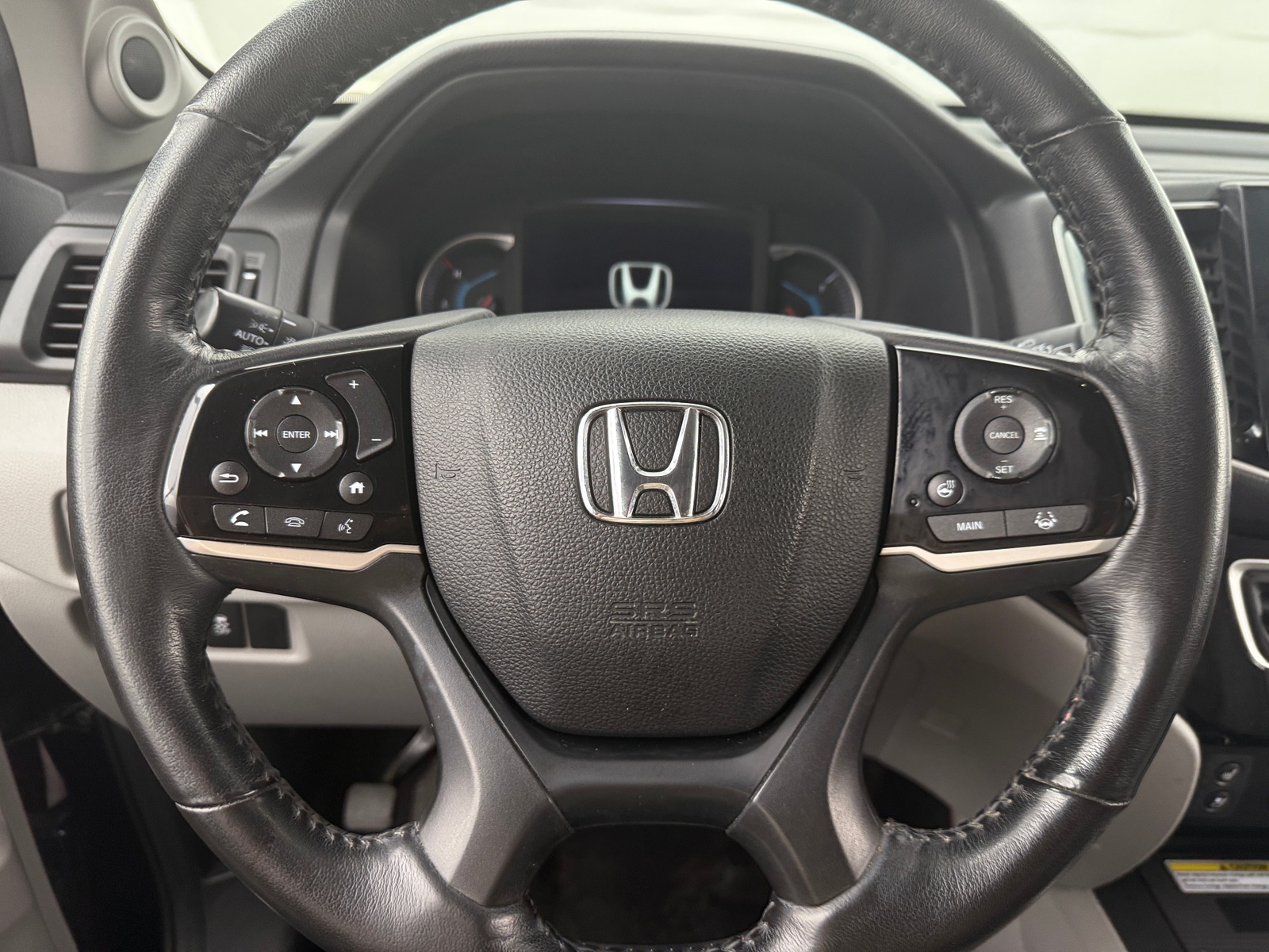 Thumbnail: 2020 Honda Pilot - 4