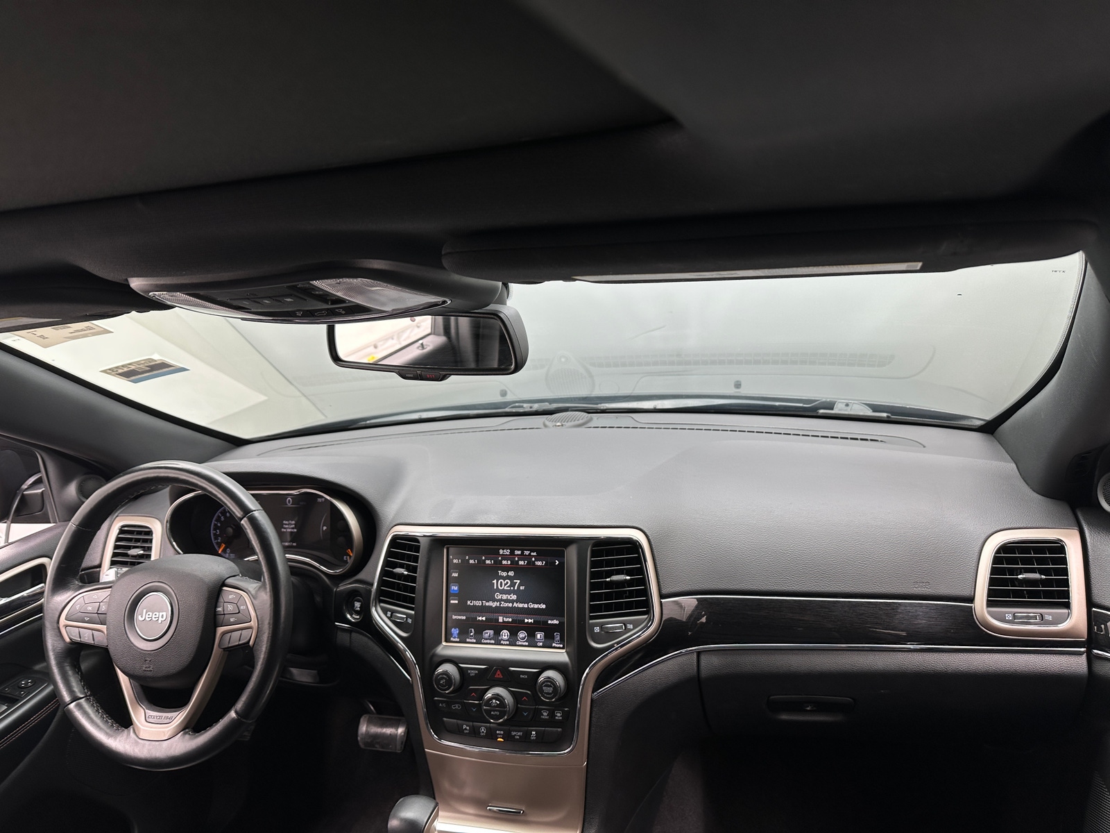 Thumbnail: 2016 Jeep Grand Cherokee - 2