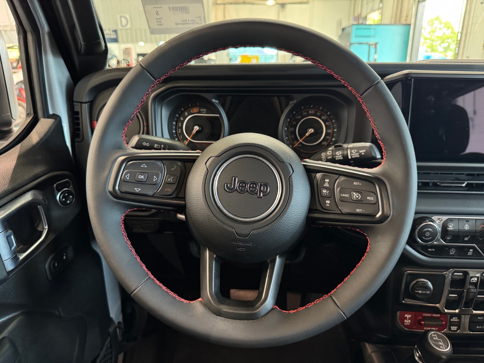 Thumbnail: 2024 Jeep Wrangler - 5