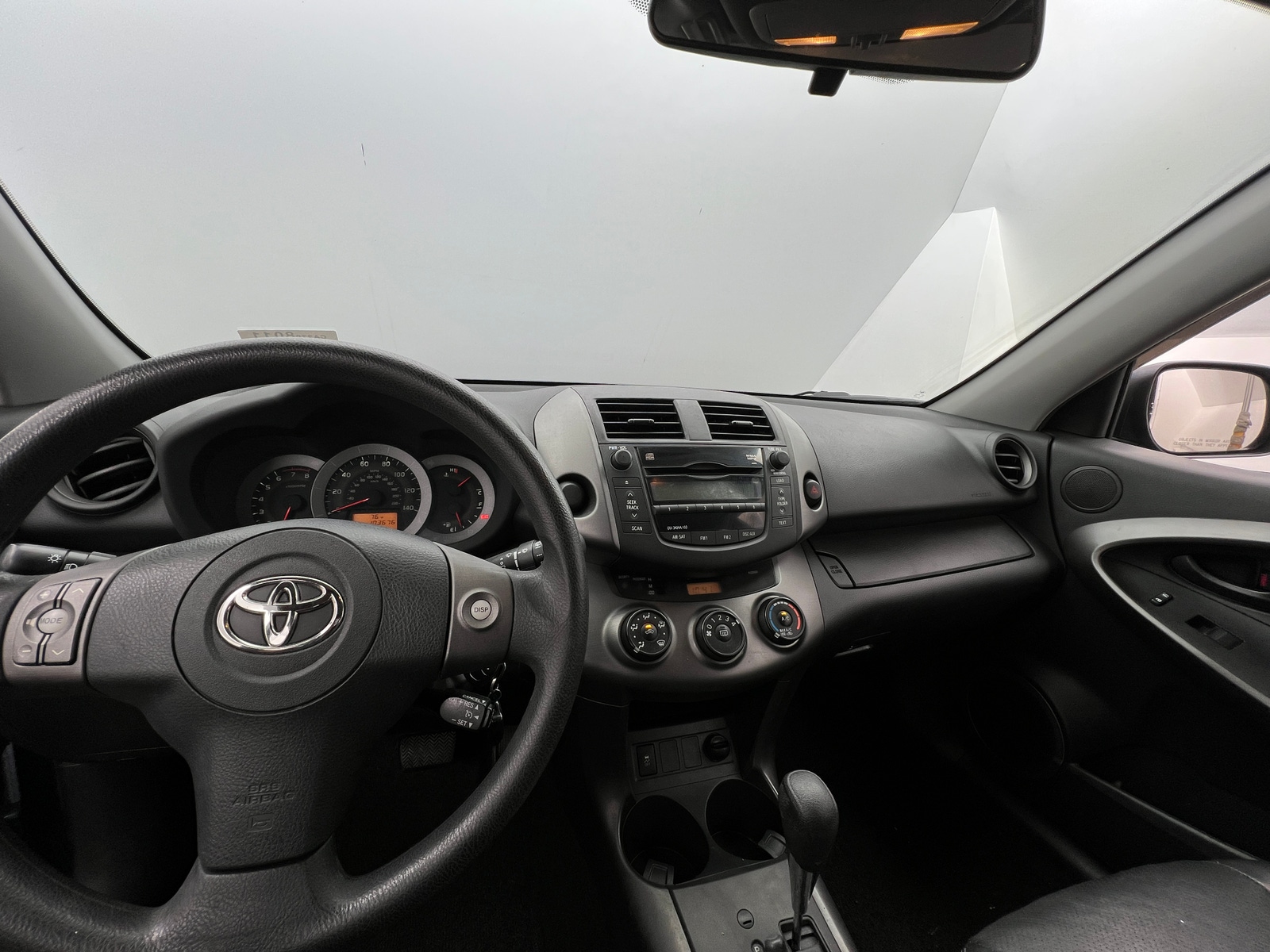 Thumbnail: 2010 Toyota RAV4 - 3