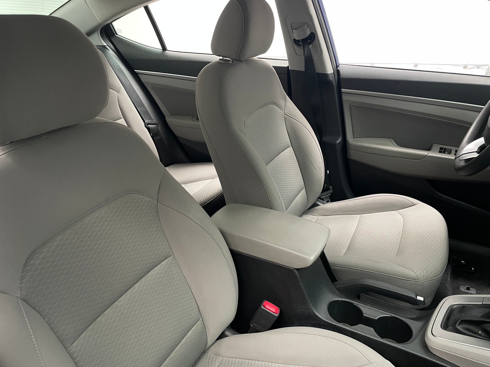 Thumbnail: 2019 Hyundai Elantra - 2