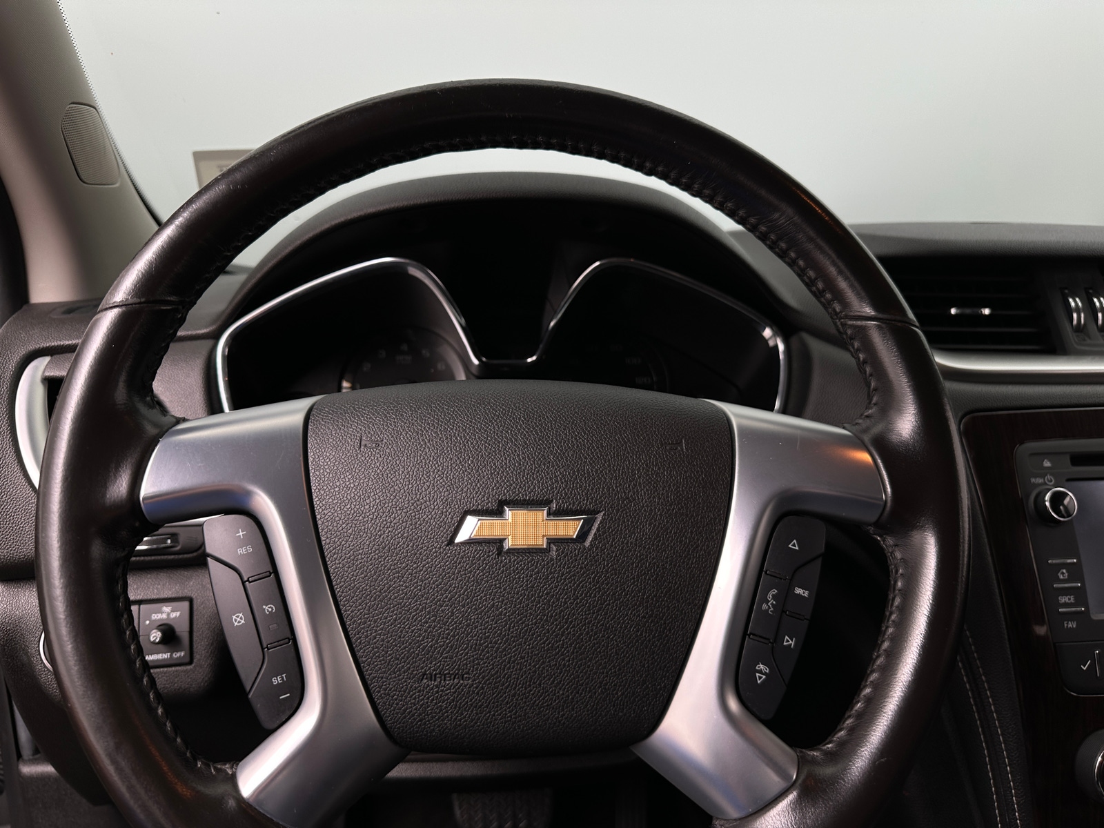 Thumbnail: 2017 Chevrolet Traverse - 5