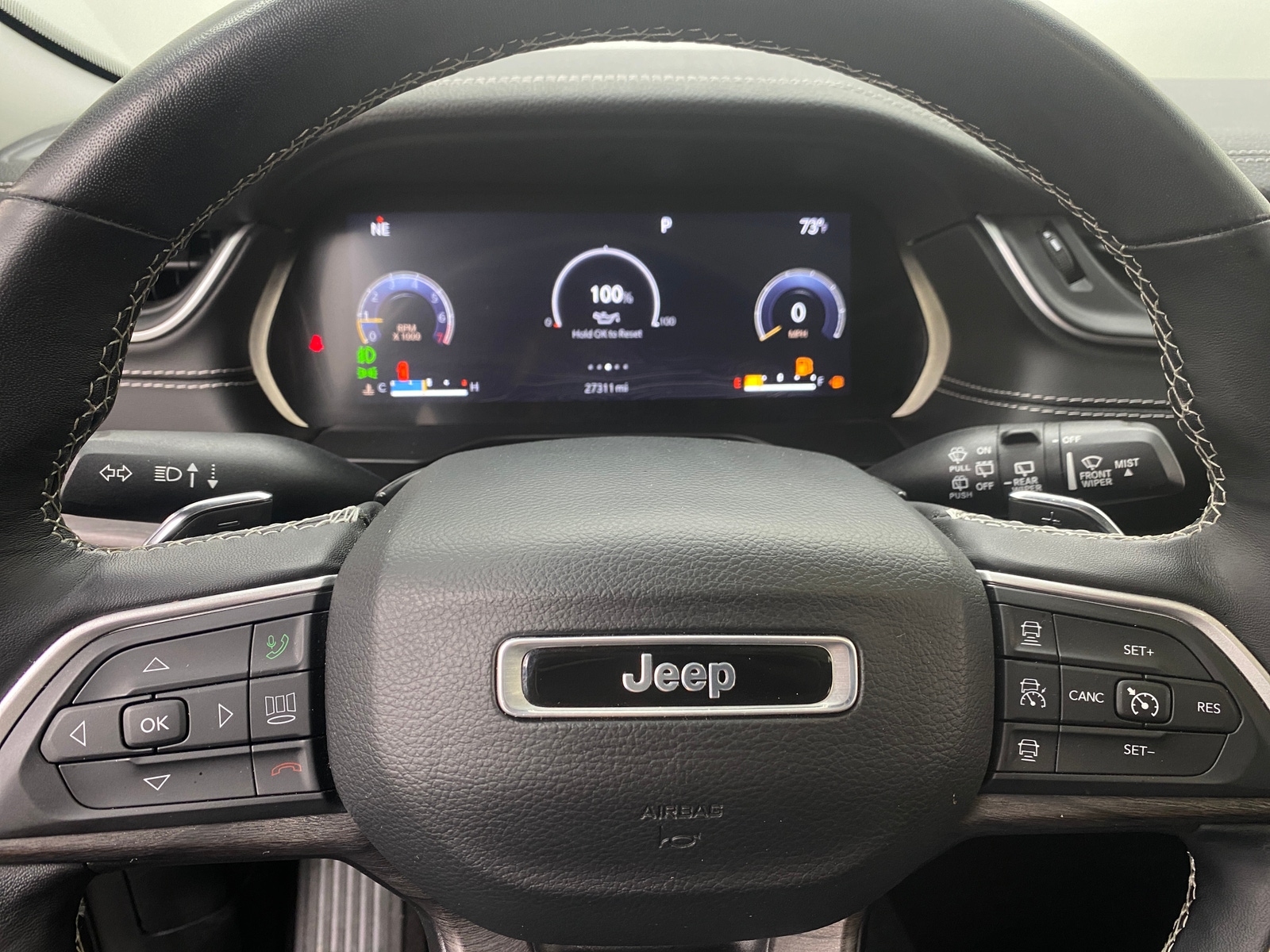 Thumbnail: 2022 Jeep Grand Cherokee L - 4