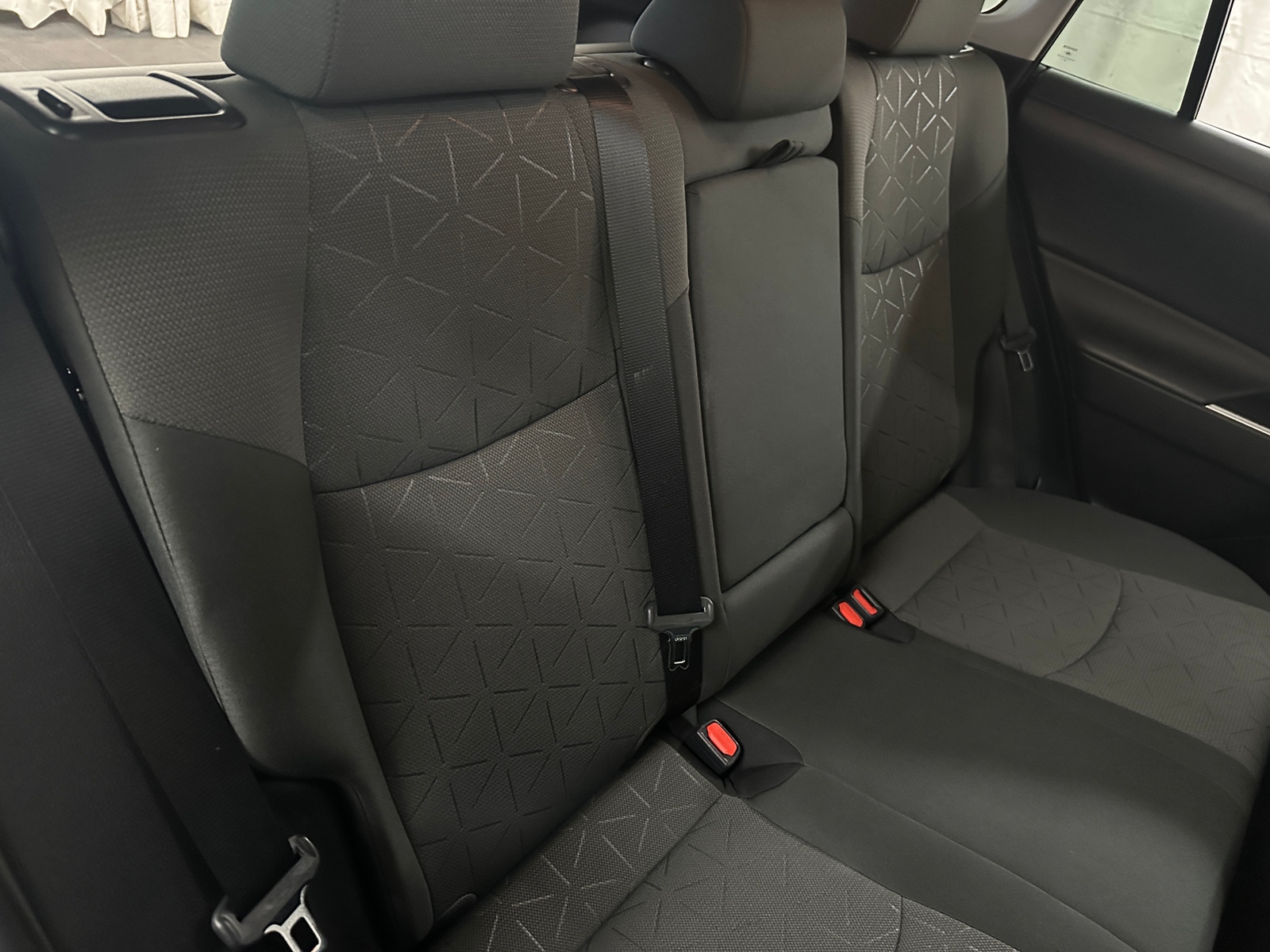 Thumbnail: 2021 Toyota RAV4 - 6