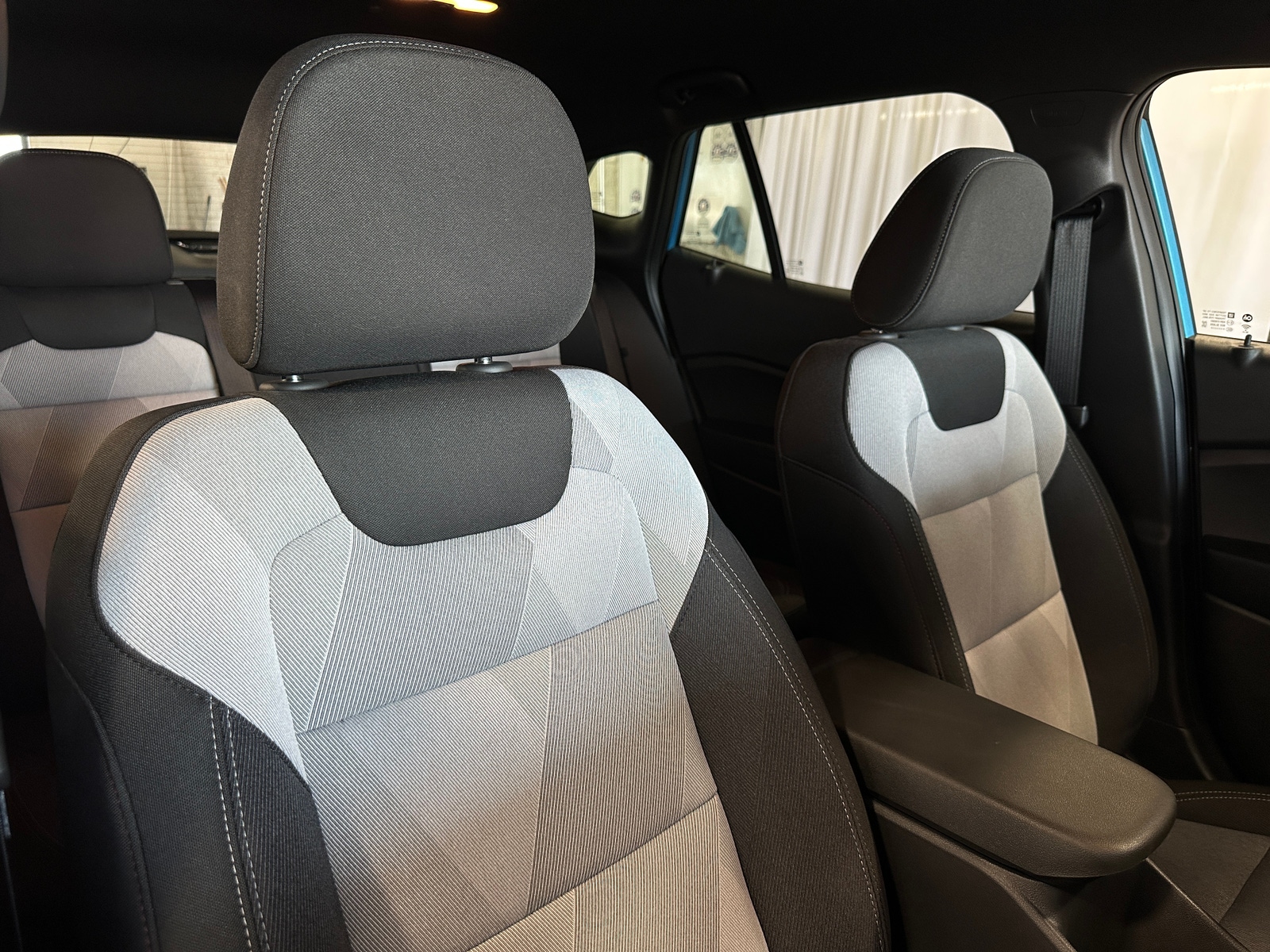 Thumbnail: 2025 Chevrolet Trax - 2