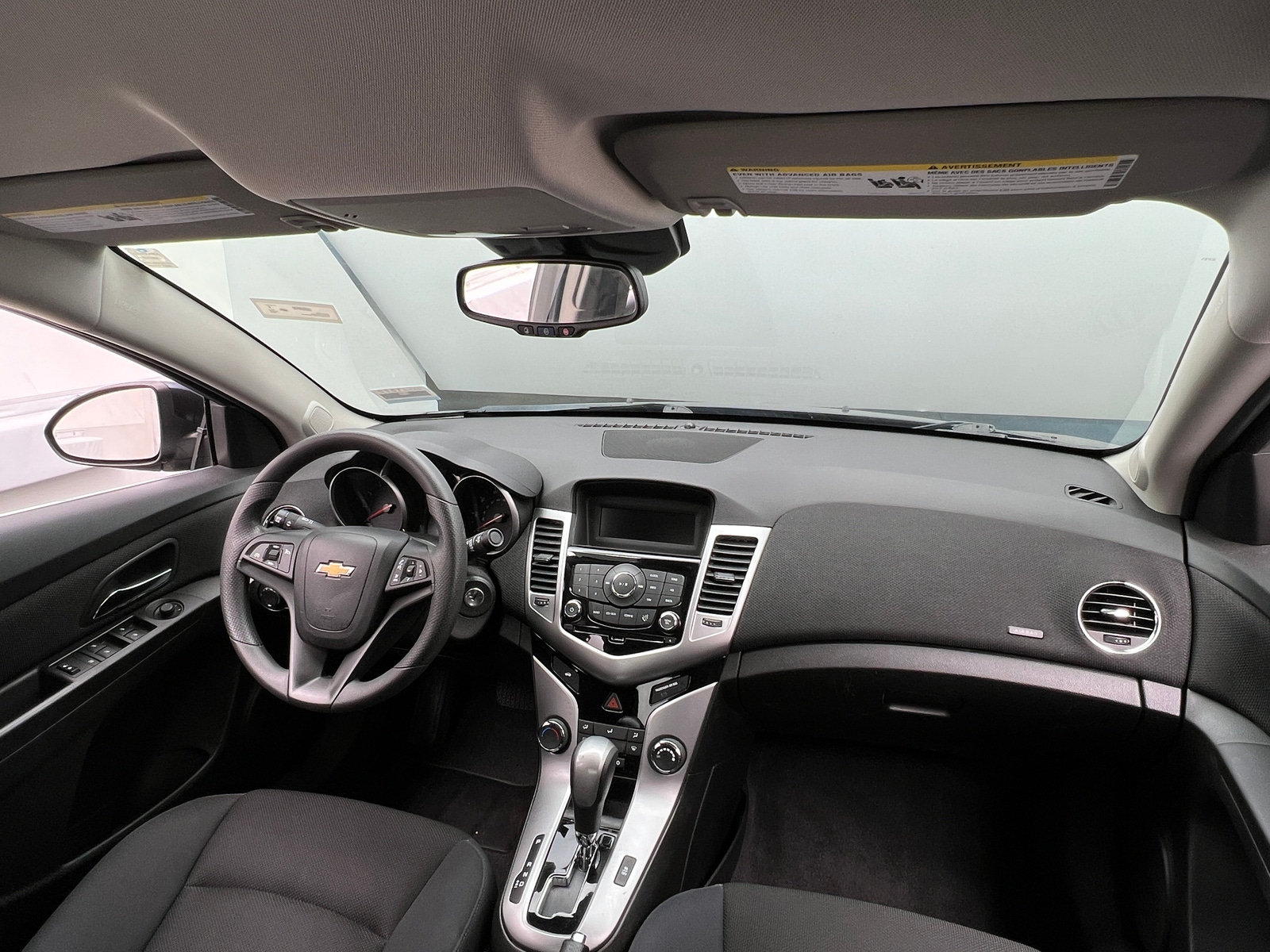 Thumbnail: 2016 Chevrolet Cruze - 3