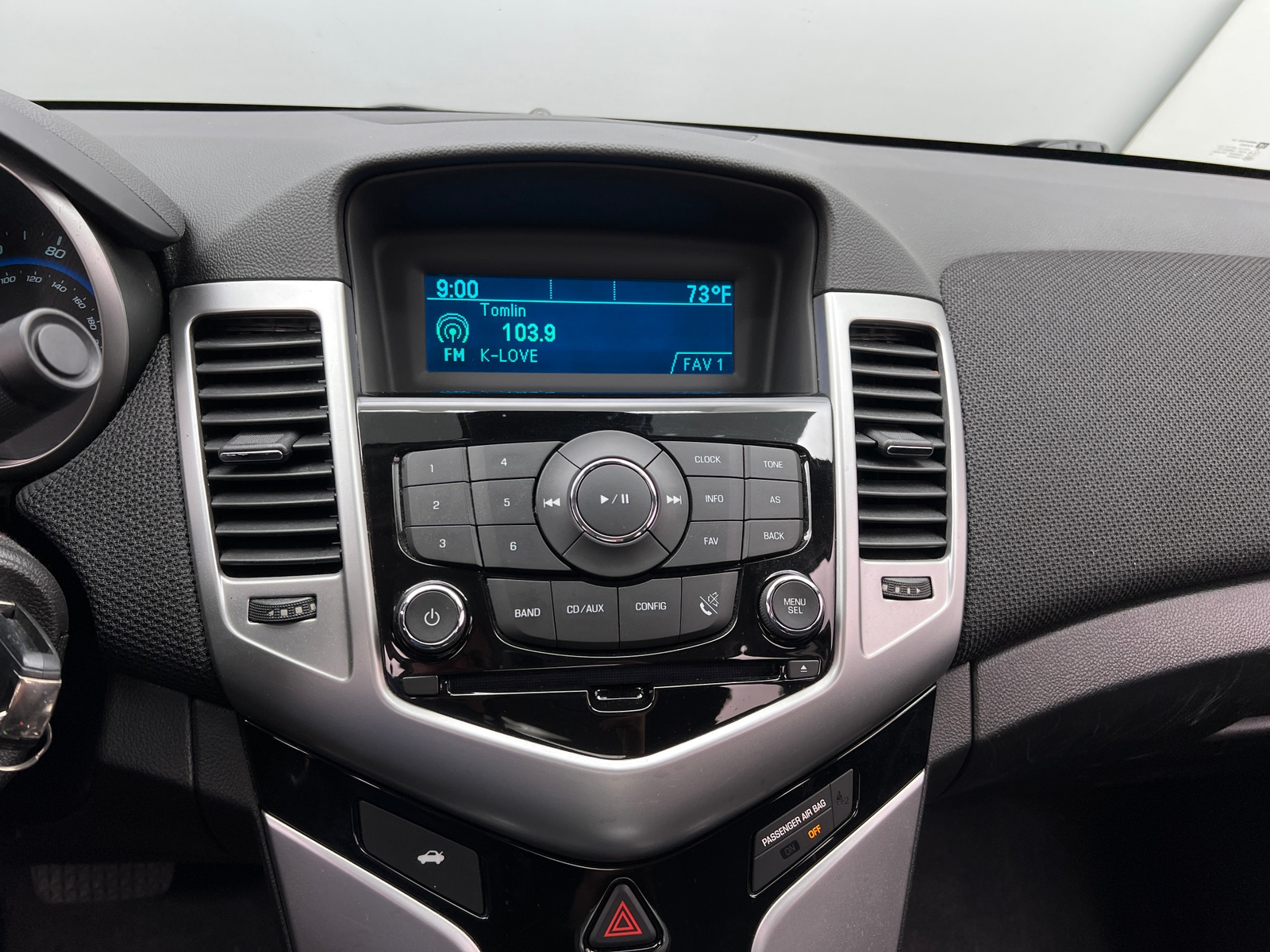 Thumbnail: 2016 Chevrolet Cruze - 4