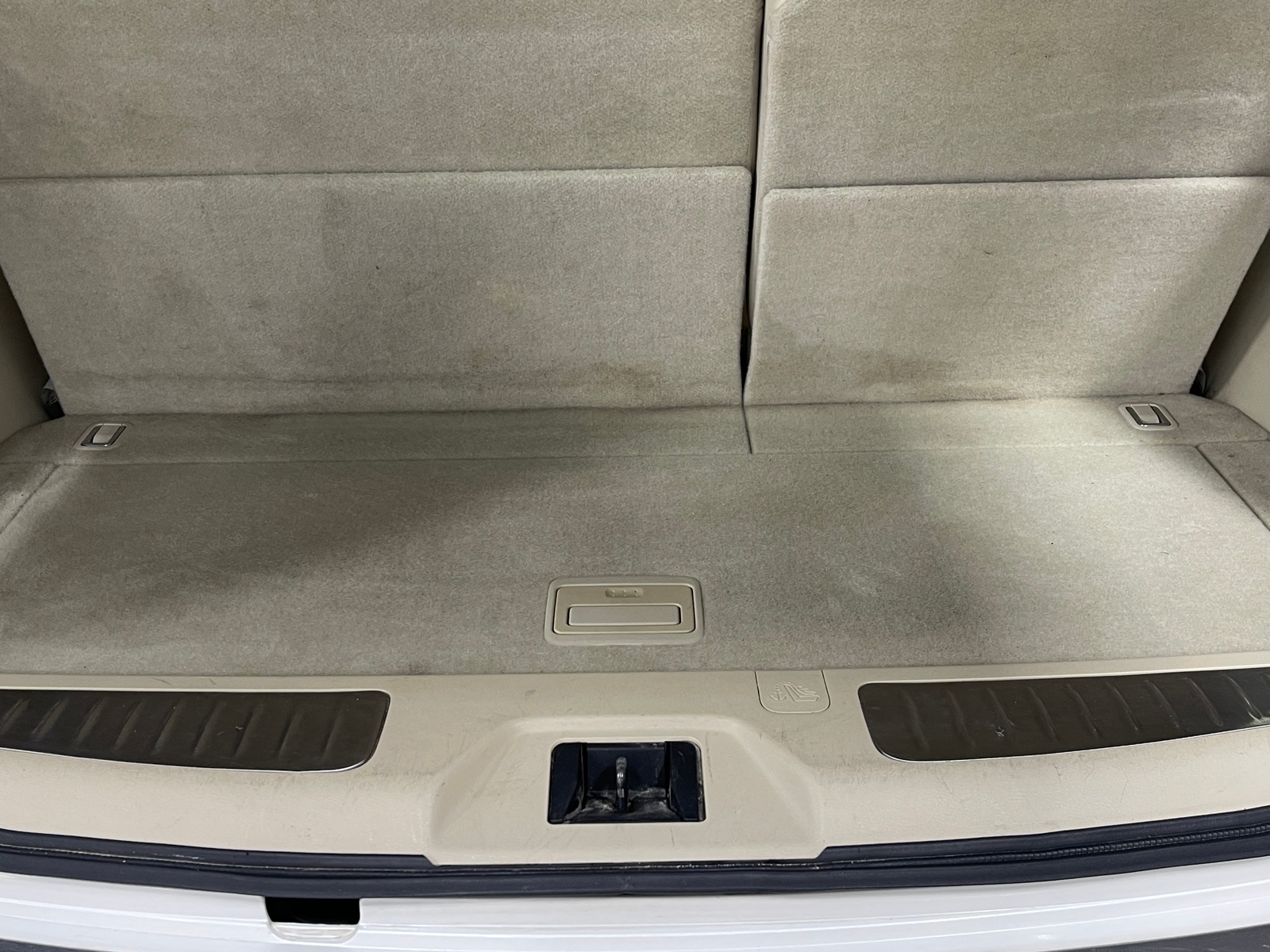 Thumbnail: 2016 INFINITI QX80 - 6