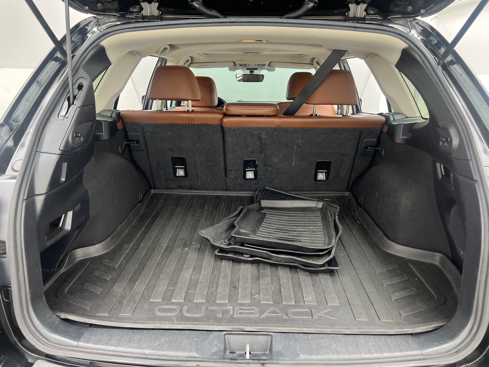 Thumbnail: 2018 Subaru Outback - 6
