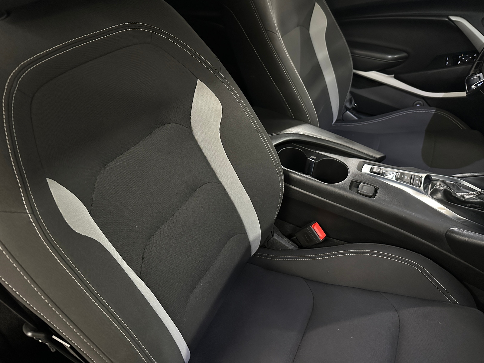 Thumbnail: 2019 Chevrolet Camaro - 2