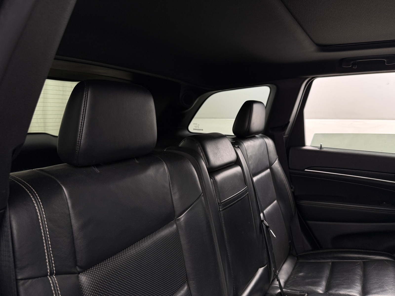 Thumbnail: 2015 Jeep Grand Cherokee - 5