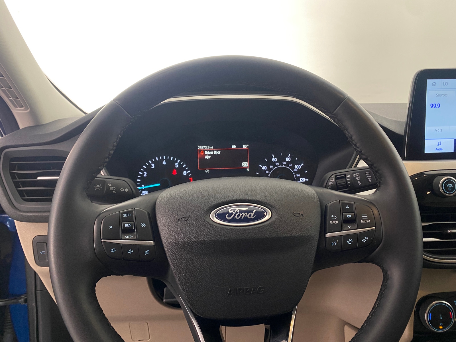 Thumbnail: 2022 Ford Escape - 5