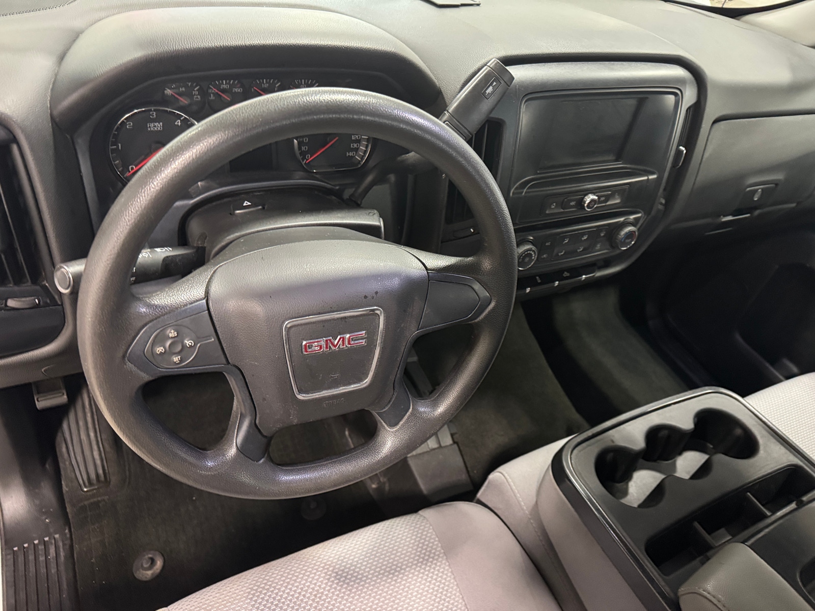 Thumbnail: 2018 GMC Sierra 1500 - 3