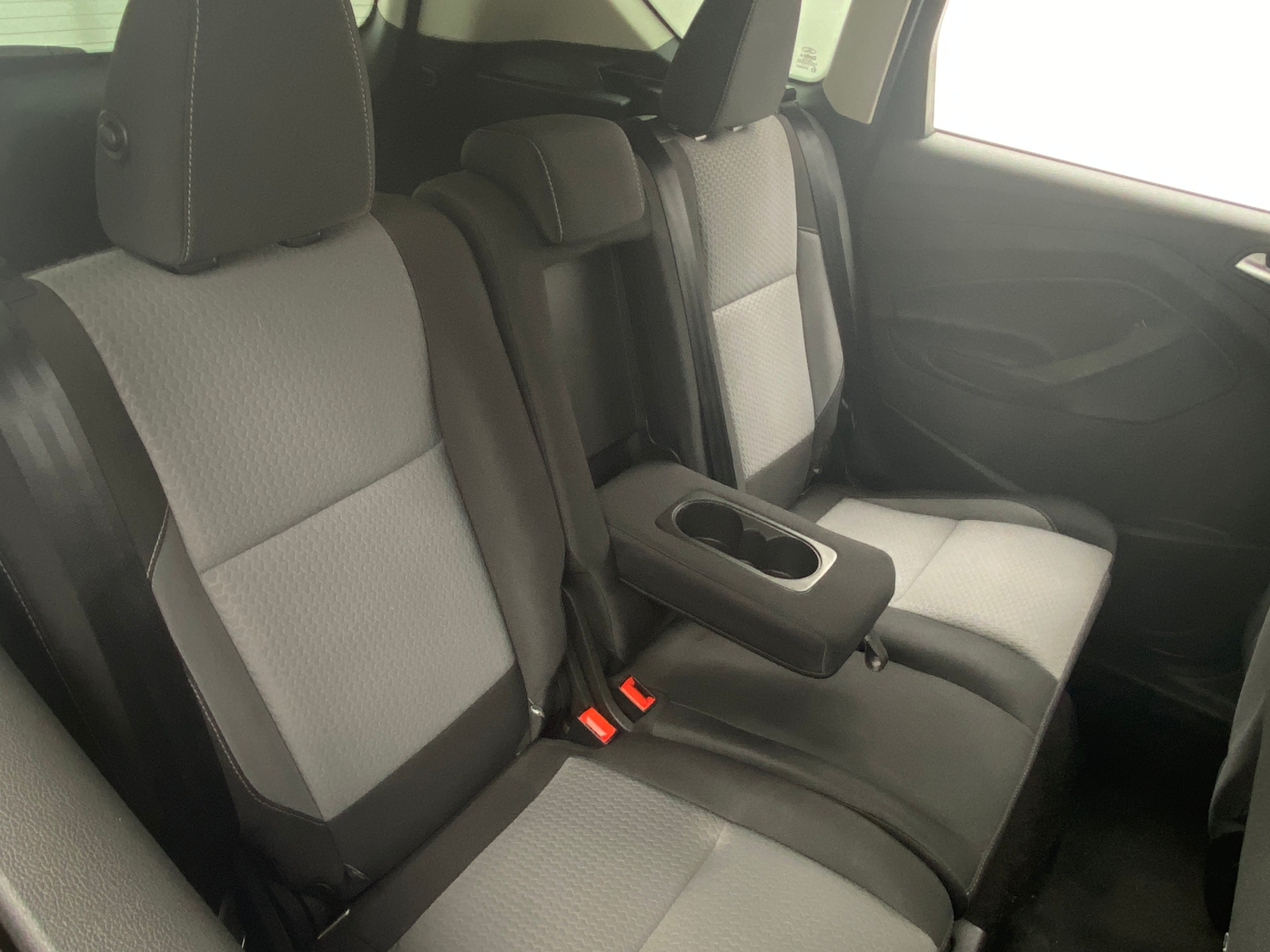 Thumbnail: 2019 Ford Escape - 6