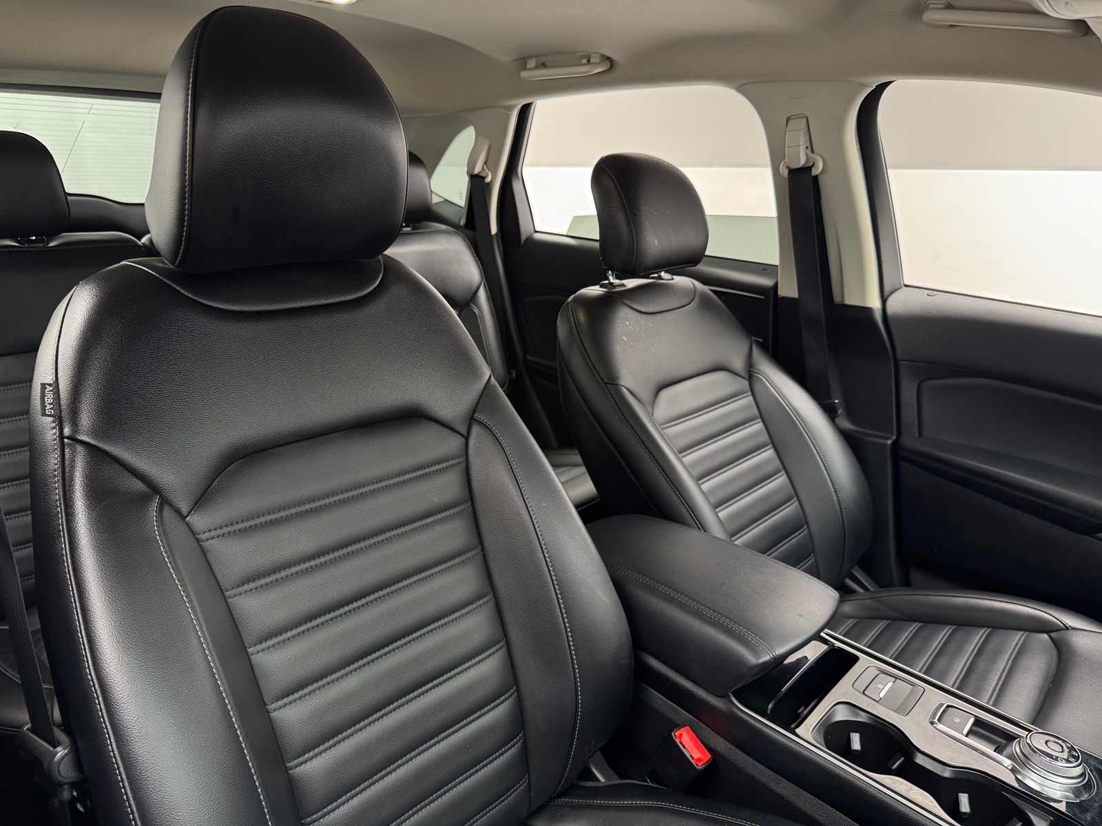 Thumbnail: 2019 Ford Edge - 2