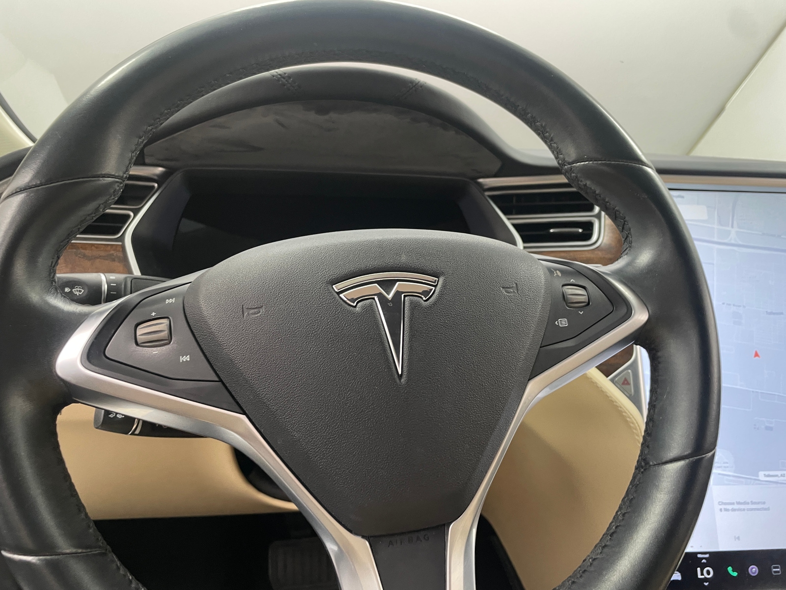 Thumbnail: 2017 Tesla Model S - 4