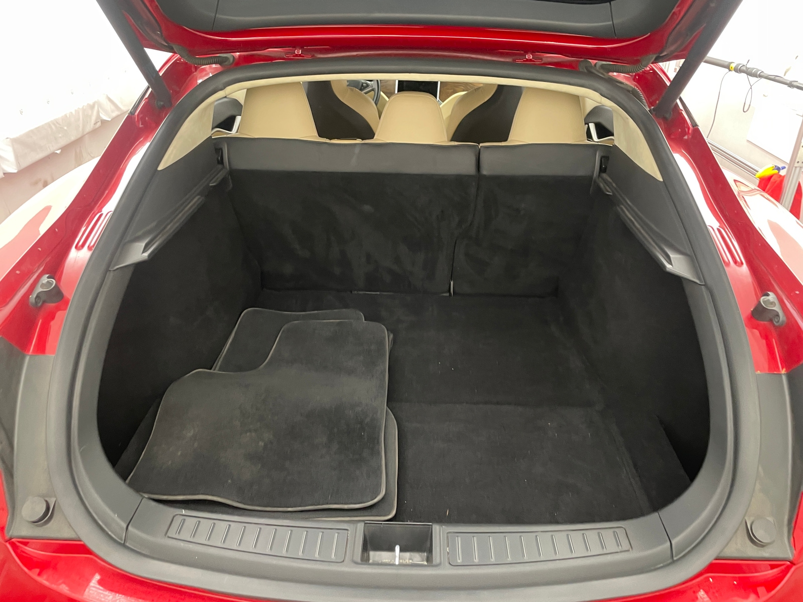 Thumbnail: 2017 Tesla Model S - 6