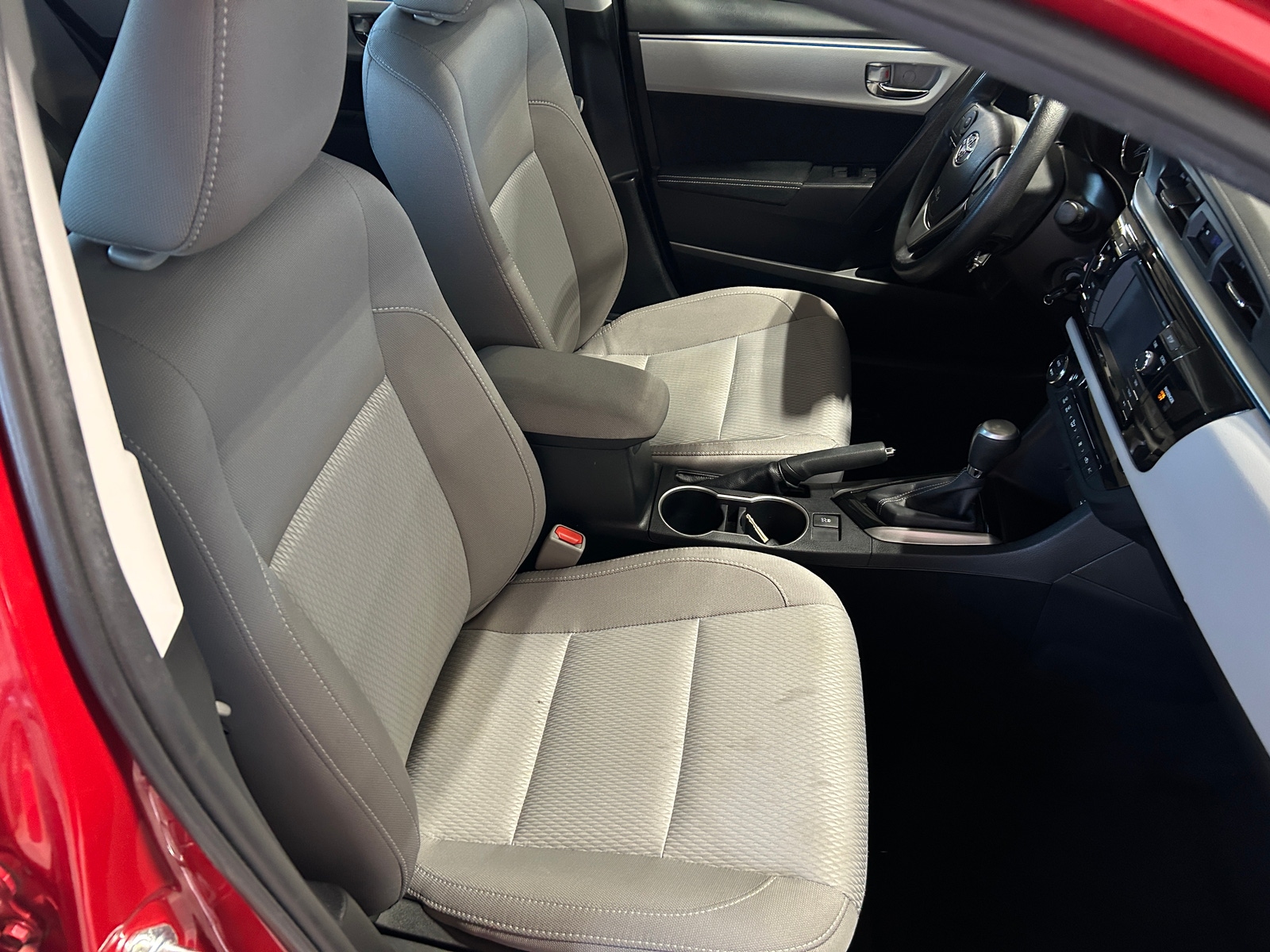 Thumbnail: 2016 Toyota Corolla - 2