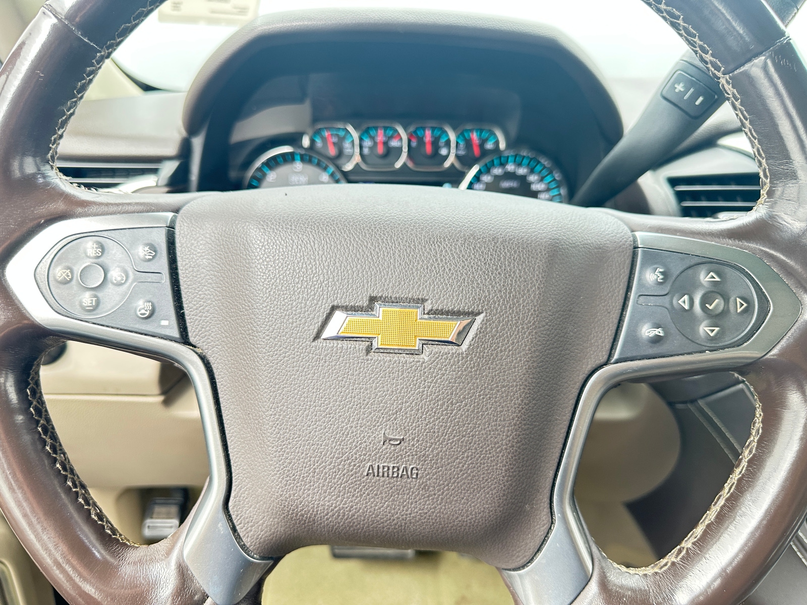 Thumbnail: 2016 Chevrolet Tahoe - 4