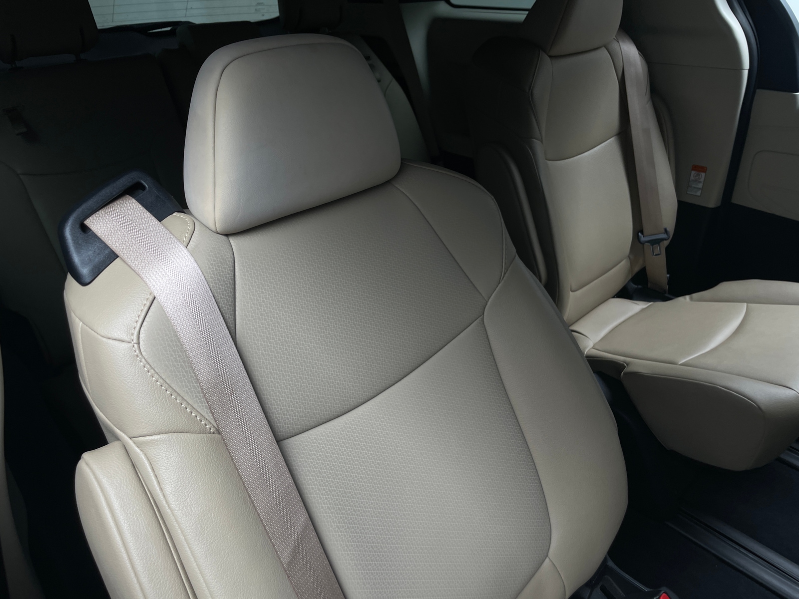 Thumbnail: 2023 Toyota Sienna - 5