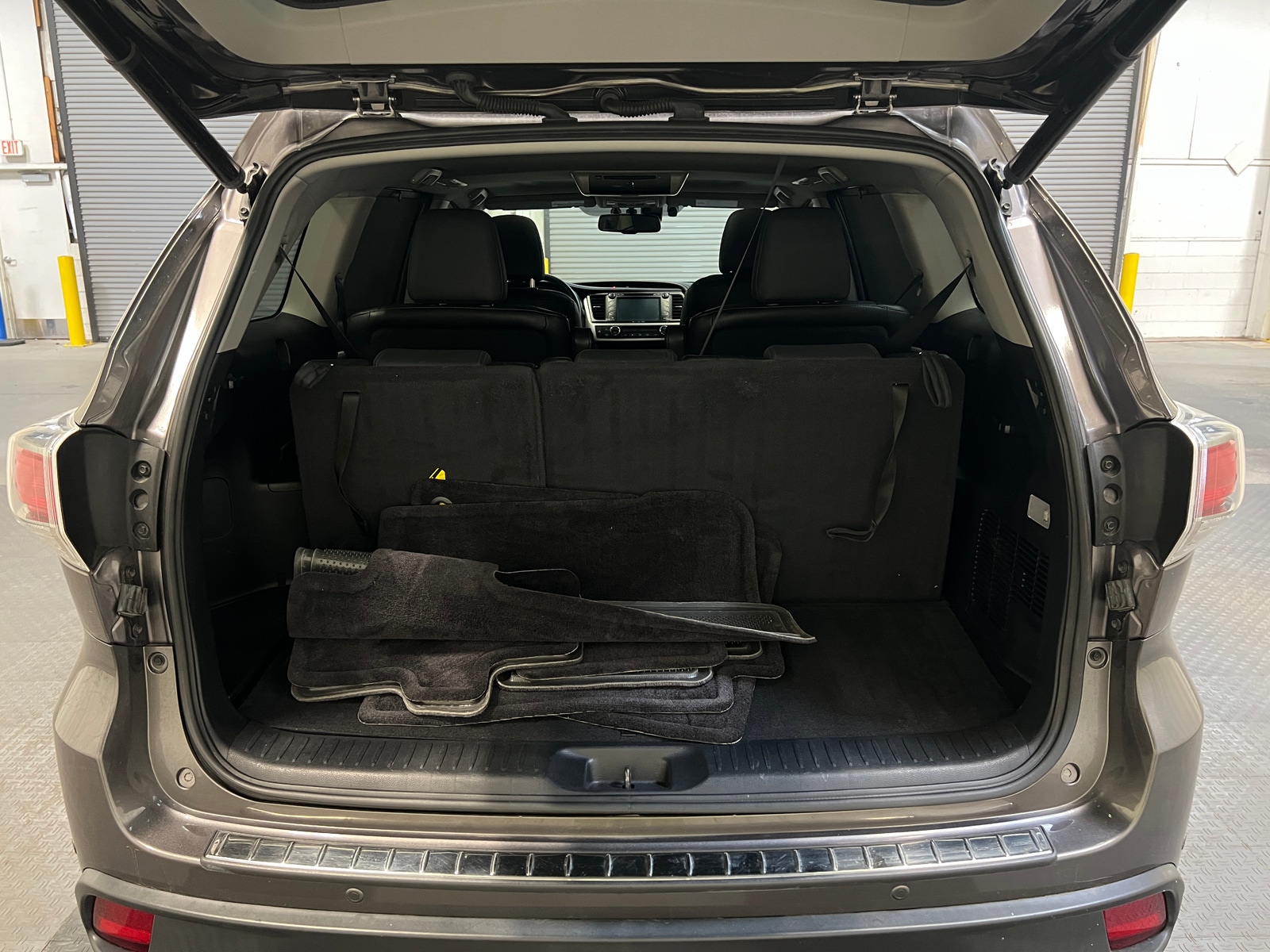 Thumbnail: 2016 Toyota Highlander - 6